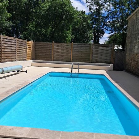 La Laujere Ivie - Gite & Piscine Privative Saint-Hilaire-du-Bois  Kültér fotó