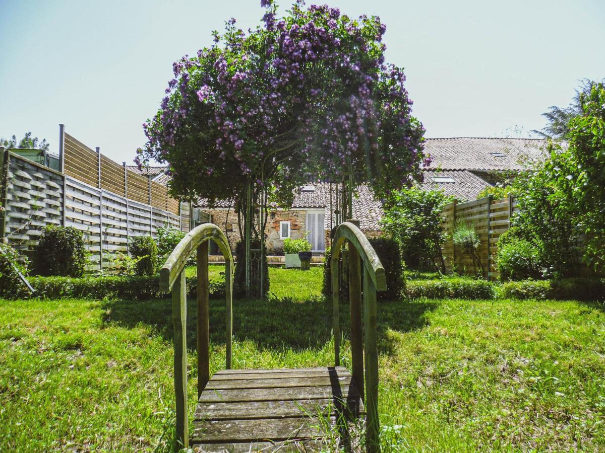 La Laujere Ivie - Gite & Piscine Privative Saint-Hilaire-du-Bois  Kültér fotó